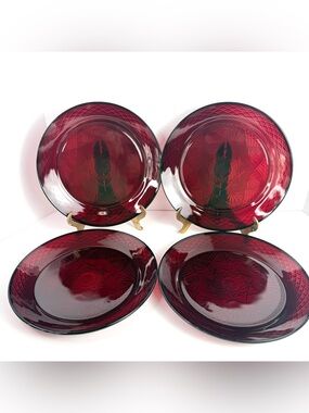 4 VTG Luminarc Cristal D'Arques Durand Ruby Red Glass 10" Dinner Plates France